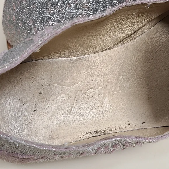 Free People Snake Eyes Metallic slip on casual loafer size 39 - Picture 8 of 10